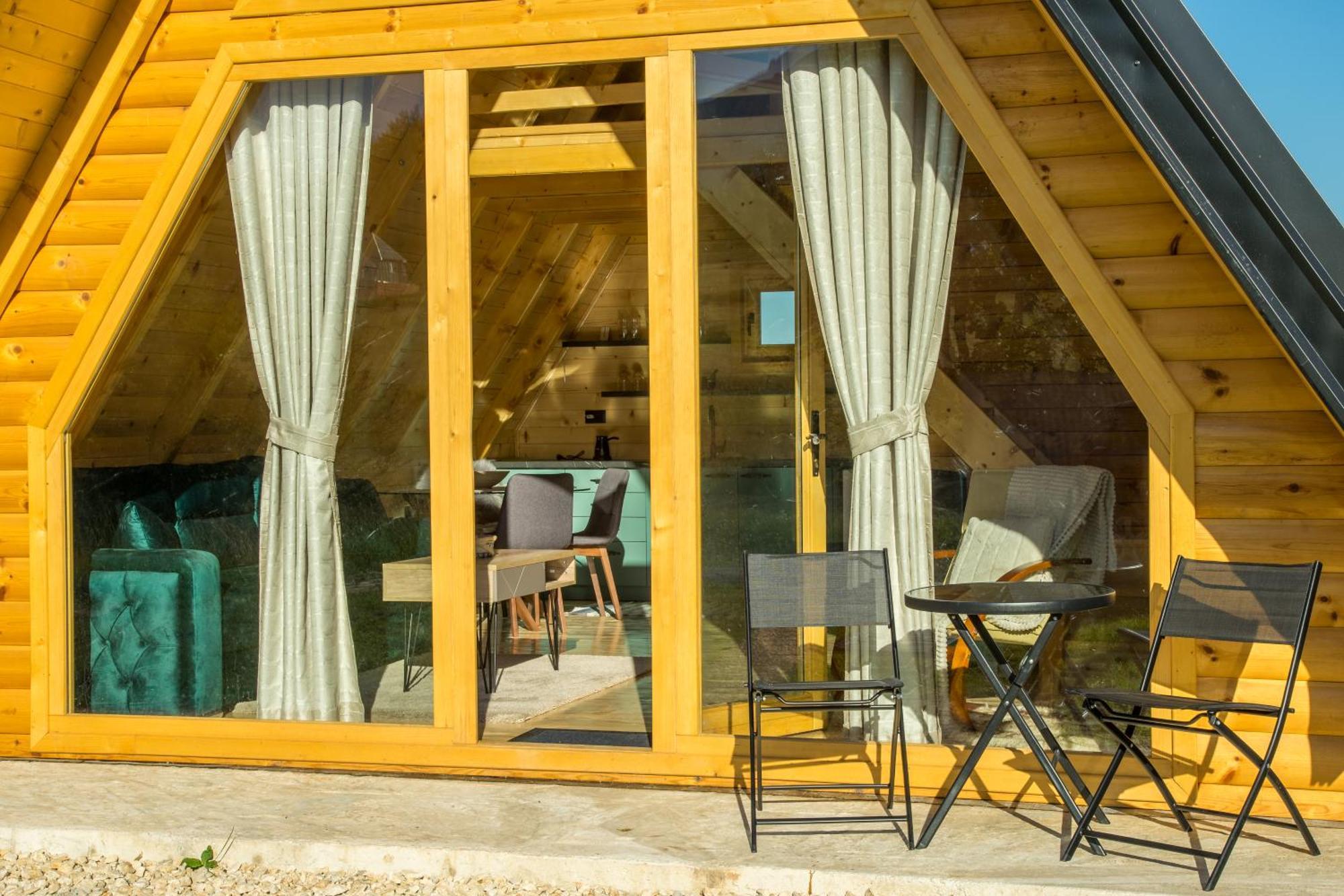 Mountain Inn Žabljak Buitenkant foto